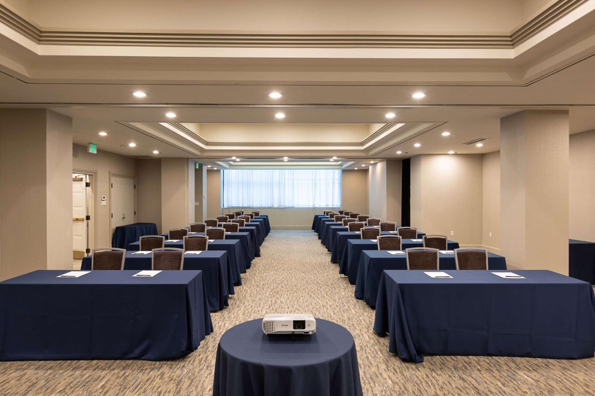 Inn At The Colonnade Baltimore - A Doubletree By Hilton Hotel Exterior foto