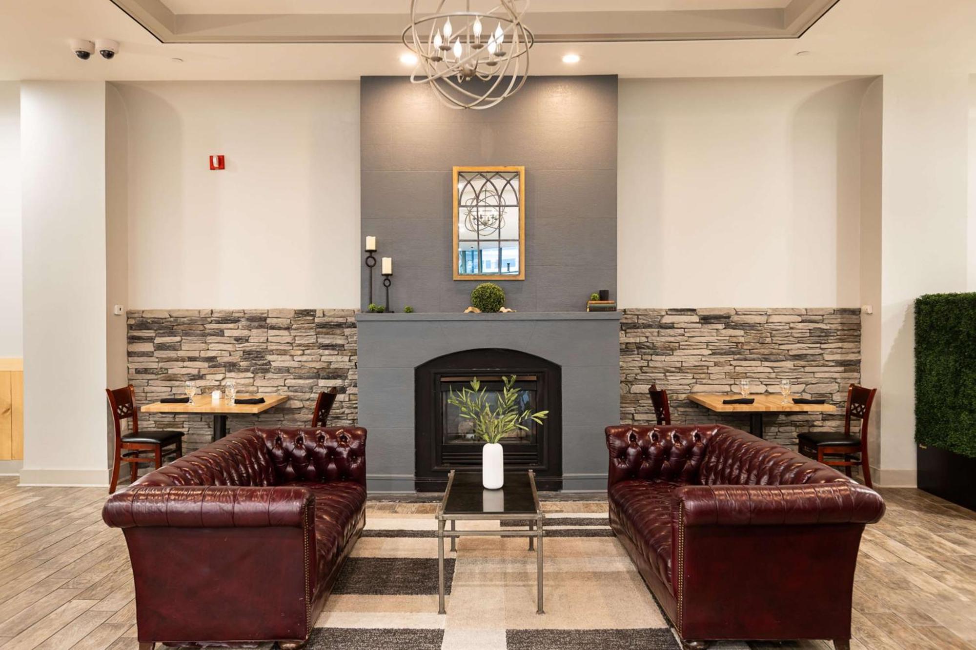 Inn At The Colonnade Baltimore - A Doubletree By Hilton Hotel Exterior foto
